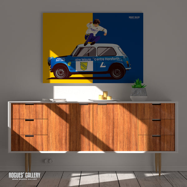 Duncan McKenzie: Jumps A Mini - Leeds Utd - A0, A1, A2 or A3 Icon Print
