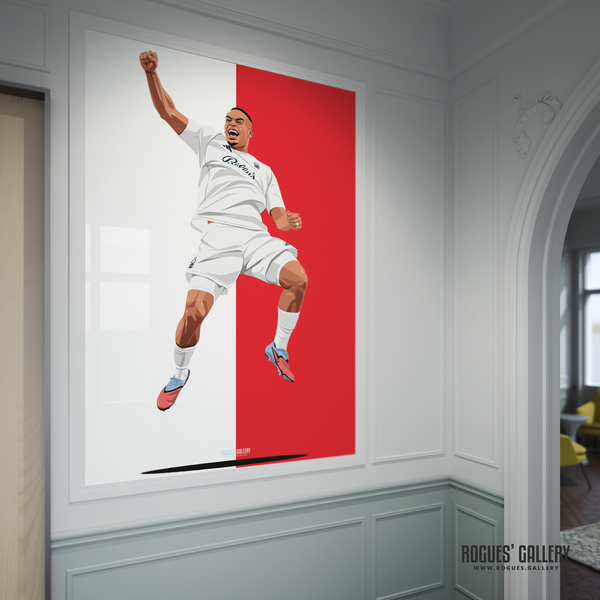 Murillo signed Nottingham Forest memorabilia Brazil centre half Anfield goal celebration red