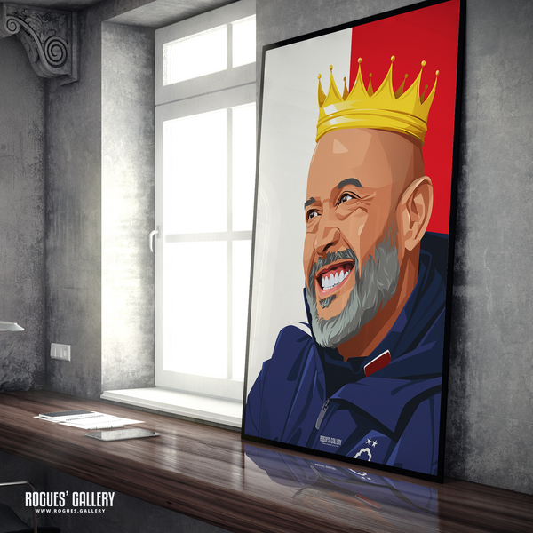 Nuno Espírito Santo Nottingham Forest head coach A1 print king crown